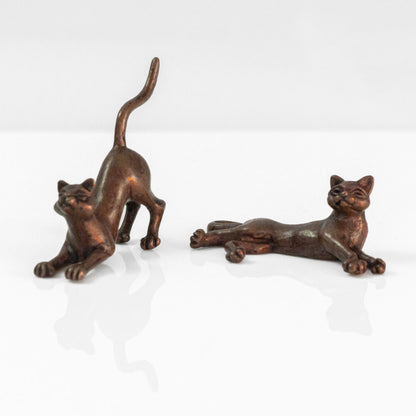 Lying Cat Bonsai Bronze