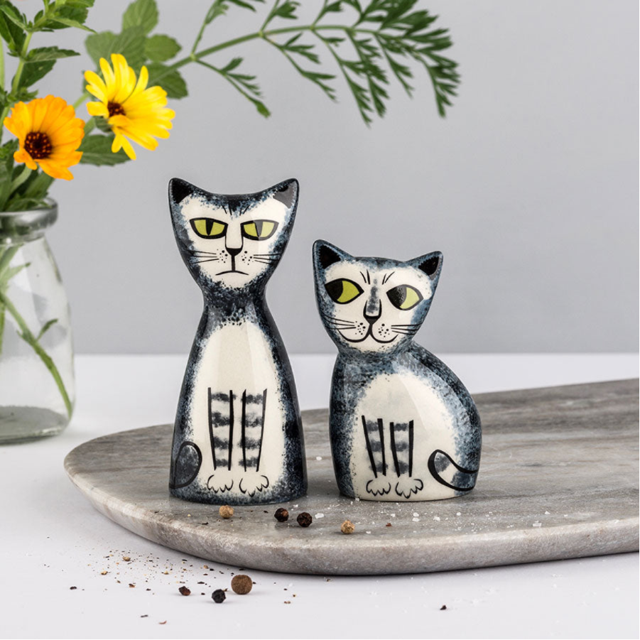 Cat Salt & Pepper Shaker Set