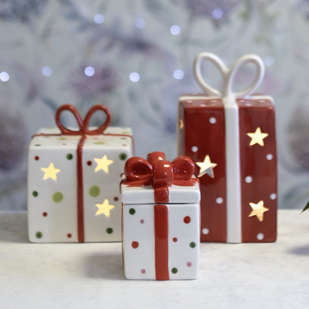Christmas Gift Box LED Tea Light Holder
