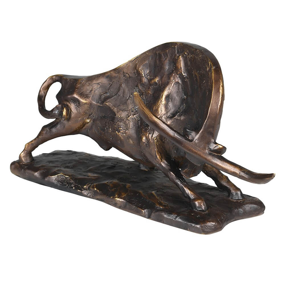 Raging Bull Sculpture 