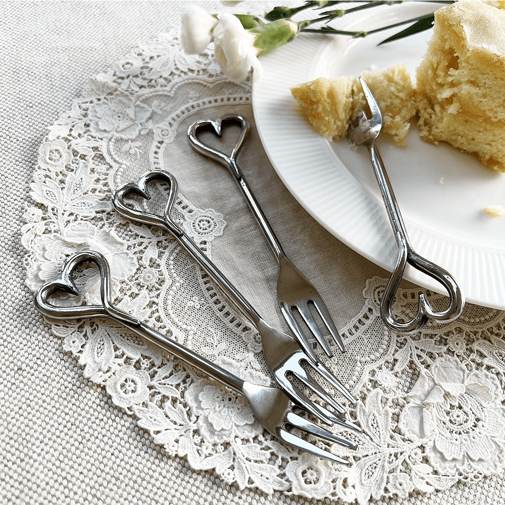 Love Heart Set of 4 Pastry Forks | Red Lobster Gallery