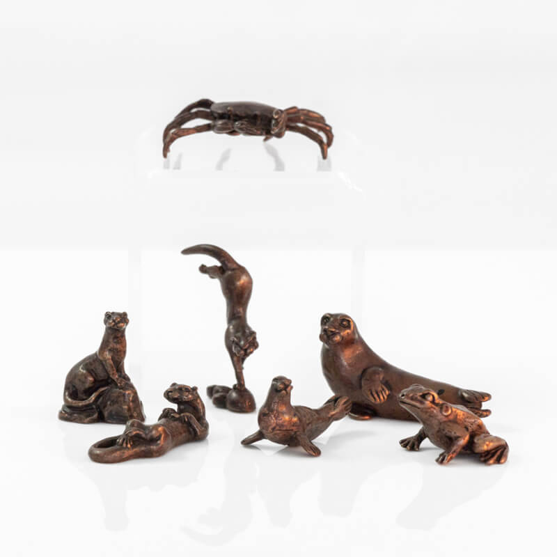 Diving Otter | Solid Bonsai Bronze