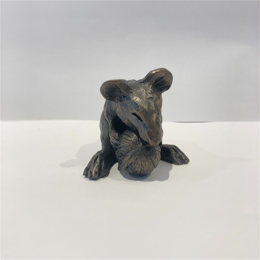 Mouse with Walnut | Bronze