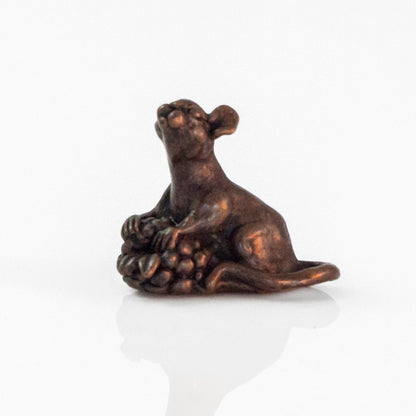 Mouse with Berry | Solid Bonsai Bronze